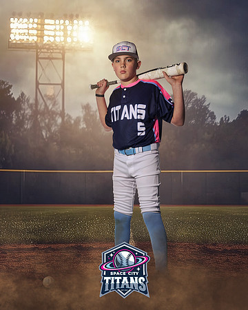 11U_BERSS_BRANTLEY_CAM14833_FIELDLIGHTS
