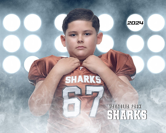 FRESHMAN_Lopez_Izias_IMGL0991_LITFOOTBALL_