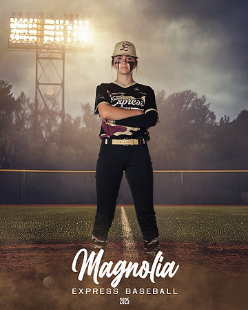 12U_McMillian_Ryleigh_MAG27649_FIELDLIGHTS