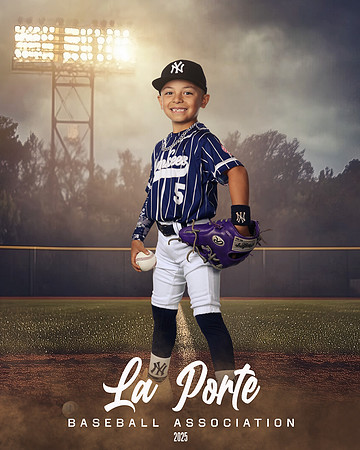 6U_Shetland_Yankees_Mora_Noah_LP010032_FIELDLIGHTS