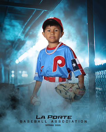 6U_Shetland_Phillies_Sosa_Julen_LP010511_DUGOUT