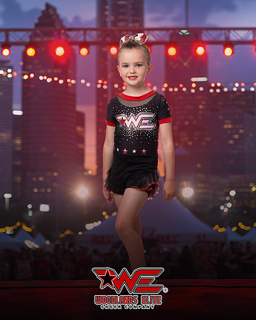 Silver Stars_Bradford_143A0982_CENTER_STAGE_