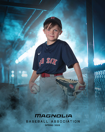 7U_Red Sox_Jones_Taylor_MAG24964_DUGOUT_