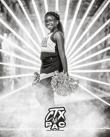 10UCHEER_Steed_Taylor_SF_21233_LAZER_bw
