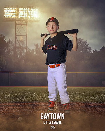M1_Giants_Lupian_Gaige_BAY28713_FIELDLIGHTS