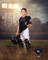 9U MINTER_HODGES_LIAM_IMGL4595_FIELDLIGHTS