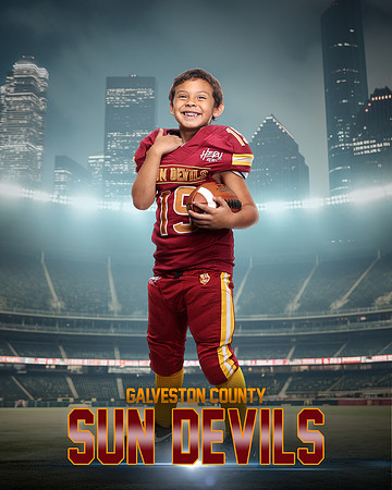 FRESHMAN_19_LCL18958_ONFIELD_