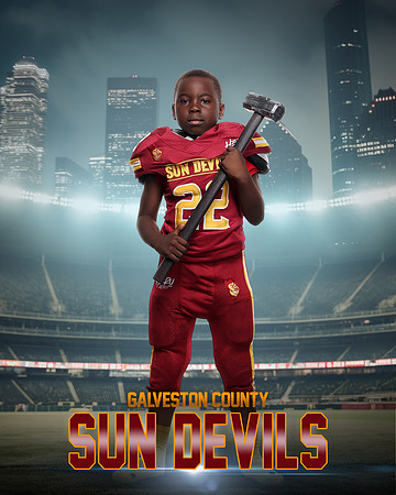 FRESHMAN_22_LCL18898_ONFIELD_