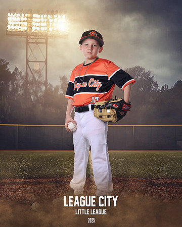 AA.Page.Giants_ODonnell_Ethan_CAM17595_FIELDLIGHTS