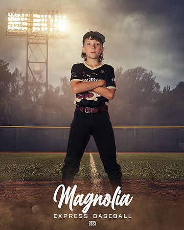 11U_Bass_Silas_MAG28149_FIELDLIGHTS