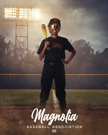11_12U_Giants_Manabat_Sebastian_MAG27060_FIELD LIGHTS_