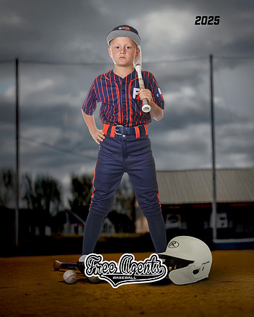 8U_TAYLOR_DAX_SF_27039_BACKGROUND_TURN