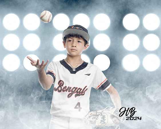 8U HINSON_Medel_Jaxson_SF_21225_Hlit