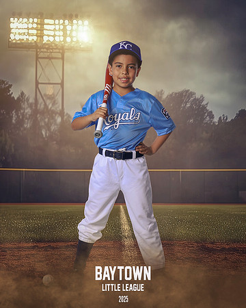 M2_ Royals_Valencia_Sergio_BAY29547_FIELDLIGHTS
