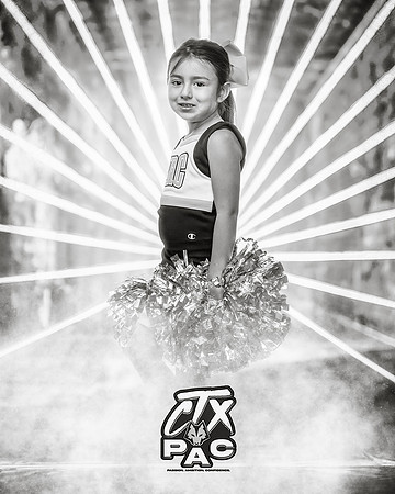 6UCHEER_Delgado_Anastasia_SF_21207_LAZER_bw