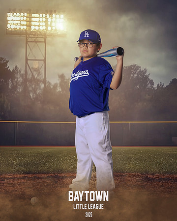 M1_Dodgers_Molina_Aaron_BAY29031_FIELDLIGHTS