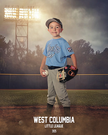 JR MINOR HOOKS_Waltz_Kyler_IMGL7721_FIELD LIGHTS_