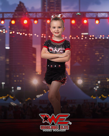 Silver Stars_Bradford_143A0981_CENTER_STAGE_