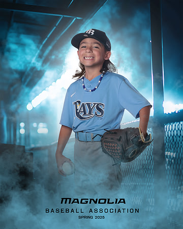 9_10U_Rays_Bravo_Cartier_MAG26520_DUGOUT_