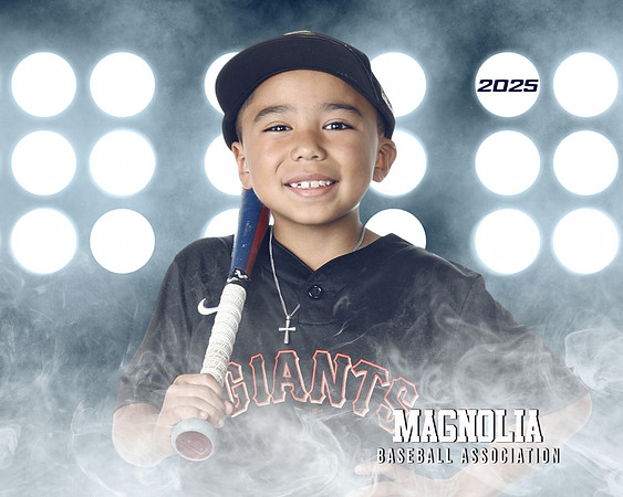7U_Giants_Mejia_Jovahni_MAG10443_LIT