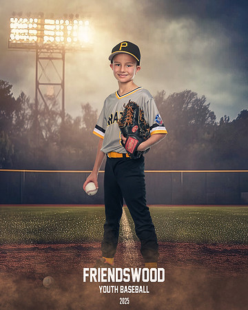 8U_Pirates_Klinker_Levi_LY4_3318_FIELD LIGHTS_