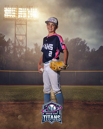 11U_BRUSSARD_GREYSON_CAM14780_FIELDLIGHTS