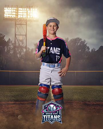 11U_MUIR_KADEN_CAM14825_FIELDLIGHTS