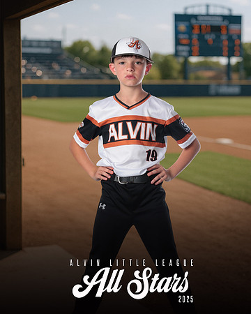 9U ORANGE_Lewis_Blake_MAG23557_DUGOUT