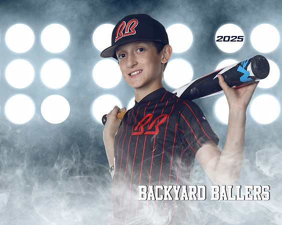 11U_Grey_Moss_Zachary_MAG14530_LIT