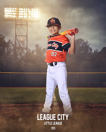 AA.Page.Giants_Strawn_Jason_IMG_1254_FIELDLIGHTS