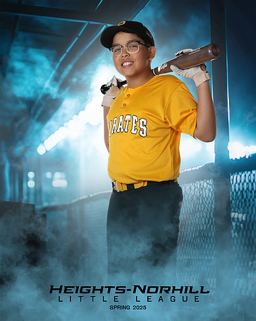 MAJORS_PIRATES_Castillo_Maximo_HN011669_DUGOUT