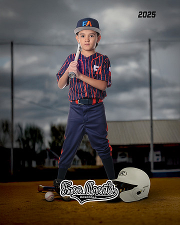 8U_REYES_ALAN_IMGL4662_BACKGROUND_TURN