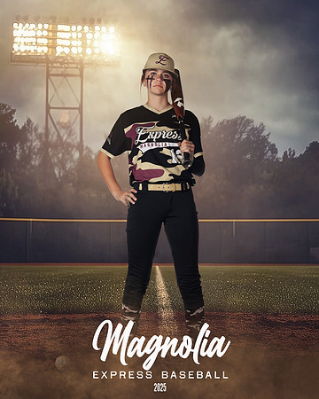 12U_McMillian_Ryleigh_MAG27652_FIELDLIGHTS