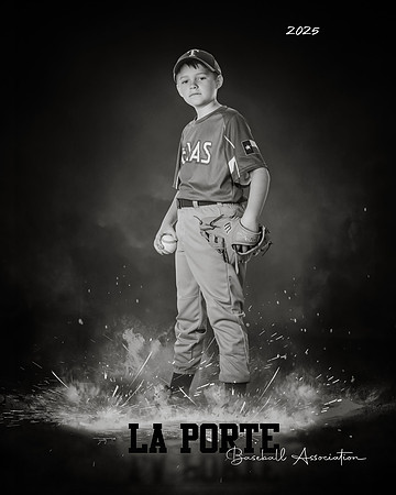 10U_Mustang_Rangers_Cook_Christopher_LP024128_ROF_BW
