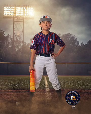 9U MINTER_CHACON_NATHAN_IMGL4622_FIELDLIGHTS