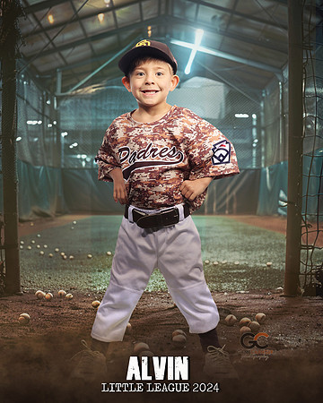 CP_7U_Padres_casey_Finn_IMGL8870_THE CAGE_