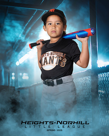 PW_GIANTS_West_Simona_HN010022_DUGOUT