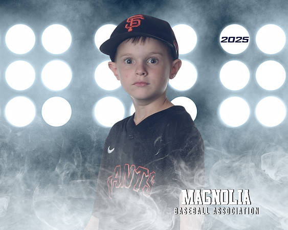 8U_Giants_McFalls_Hayden_MAG27490_LIT