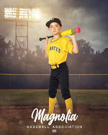 7U_Pirates_Reyes_Ayden_MAG11418_FIELD LIGHTS_