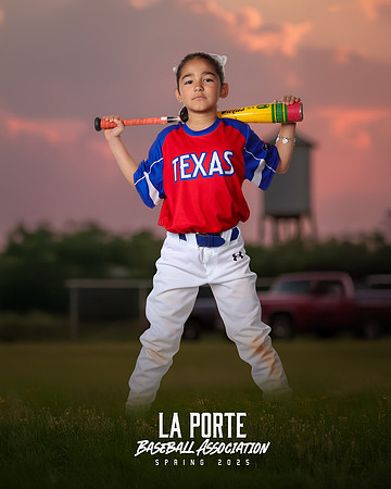 8U_Pinto_Rangers_Sanchez_Khloe_LP011359_TRUCK