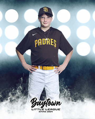 M1_Padres_Aguilar_Zander_IMGL0231_LIT_