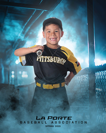 8U_Pinto_Pirates_Gonzalez_Izrael_LP023475_DUGOUT