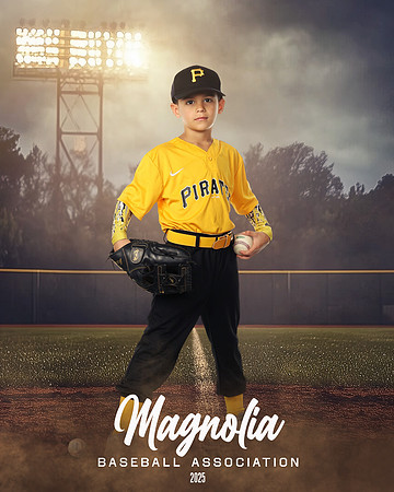 7U_Pirates_Correa_Aiden_MAG11383_FIELD LIGHTS_