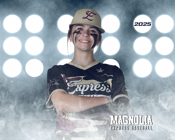 12U_McMillian_Ryleigh_MAG27650_LIT
