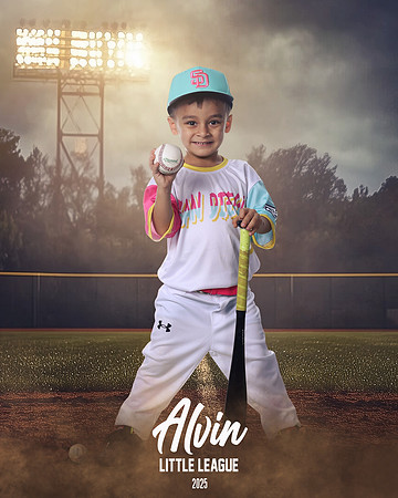 JR_TB_PADRES_Lopez_Sebastian_143A4063_FIELDLIGHTS