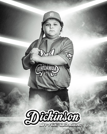 BW_MINORS_CHIHUAHUAS_MARTINEZ_Charles_Diaz_DLL29172_CORNERED_
