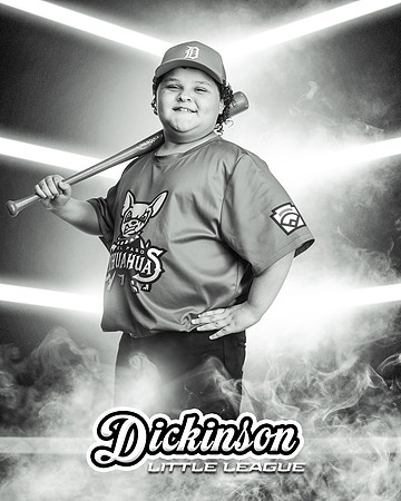 BW_MINORS_CHIHUAHUAS_MARTINEZ_Charles_Diaz_DLL29173_CORNERED_