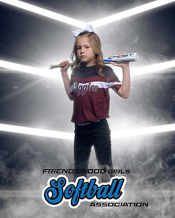 6U_AGGIES_Bell_Sadie_DLL29889_CORNERED_