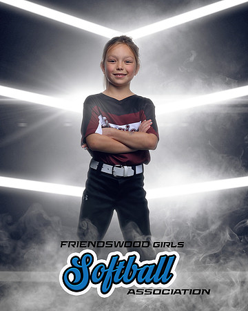 6U_AGGIES_Earnshaw_Madelyn_DLL29857_CORNERED_