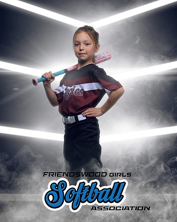 6U_AGGIES_Earnshaw_Madelyn_DLL29860_CORNERED_